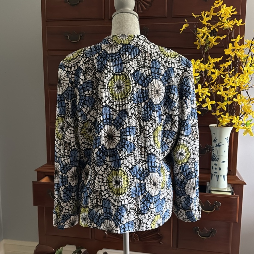 Gump's Geometric Floral Patterned Button-Up Jacket Size Large - Picture 7 of 13